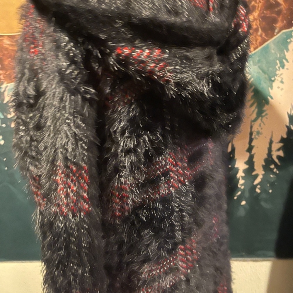 Sweater - Picture 4 of 5